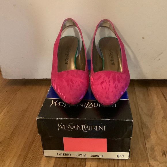 Yves Saint Laurent Shoes - YSL Thierry Fuxia Damask slingback shoe